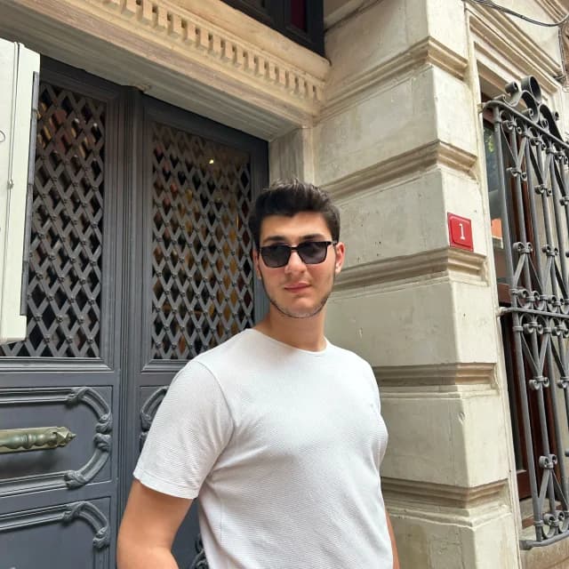 Yusuf A. Ç.